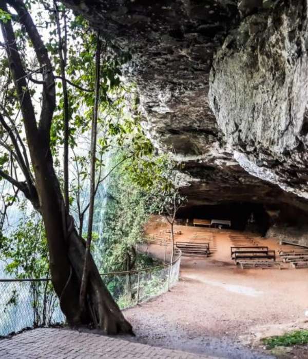 Gruta Nossa Senhora de Lourdes